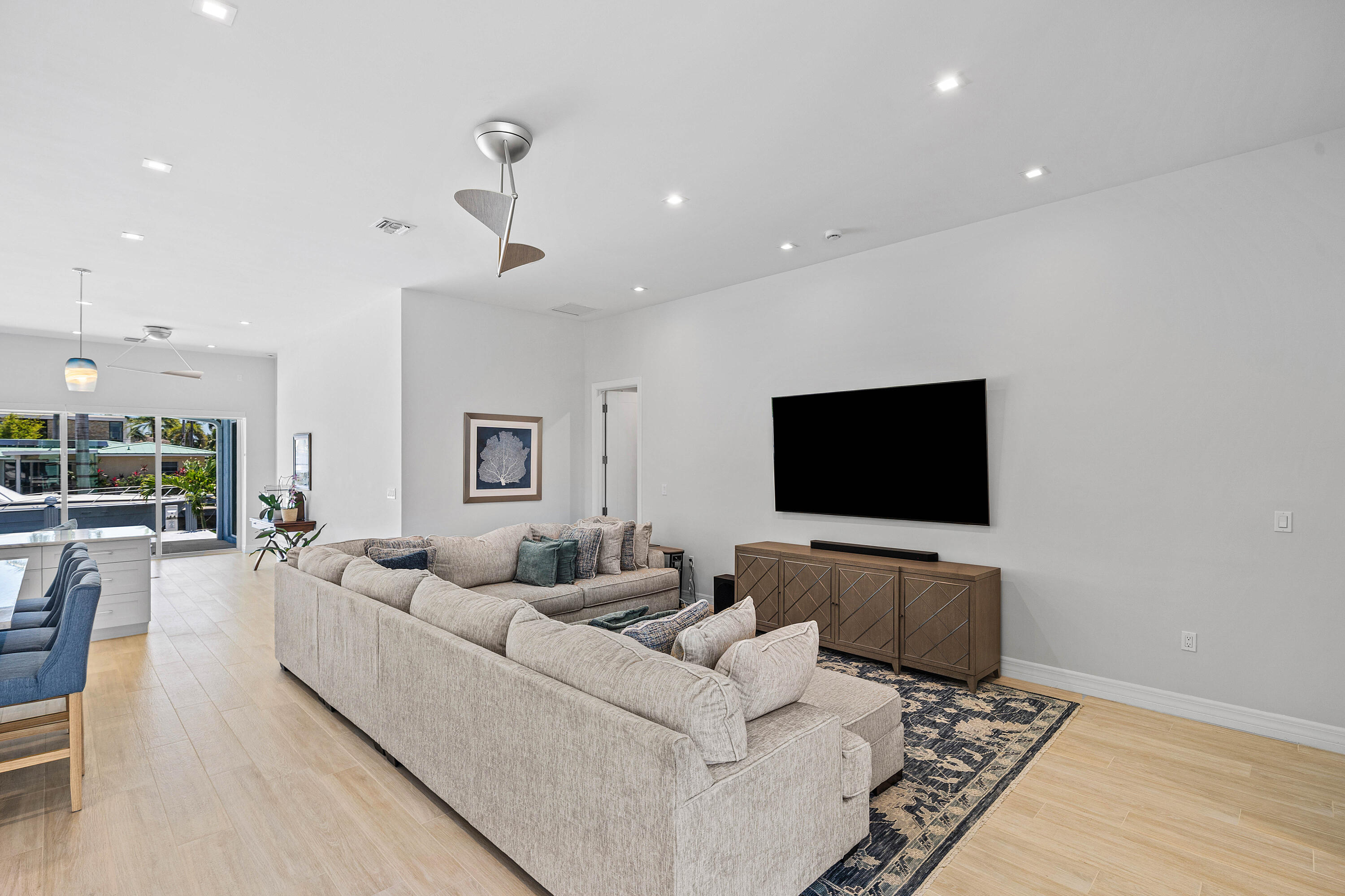 BOCA HARBOUR - Residential