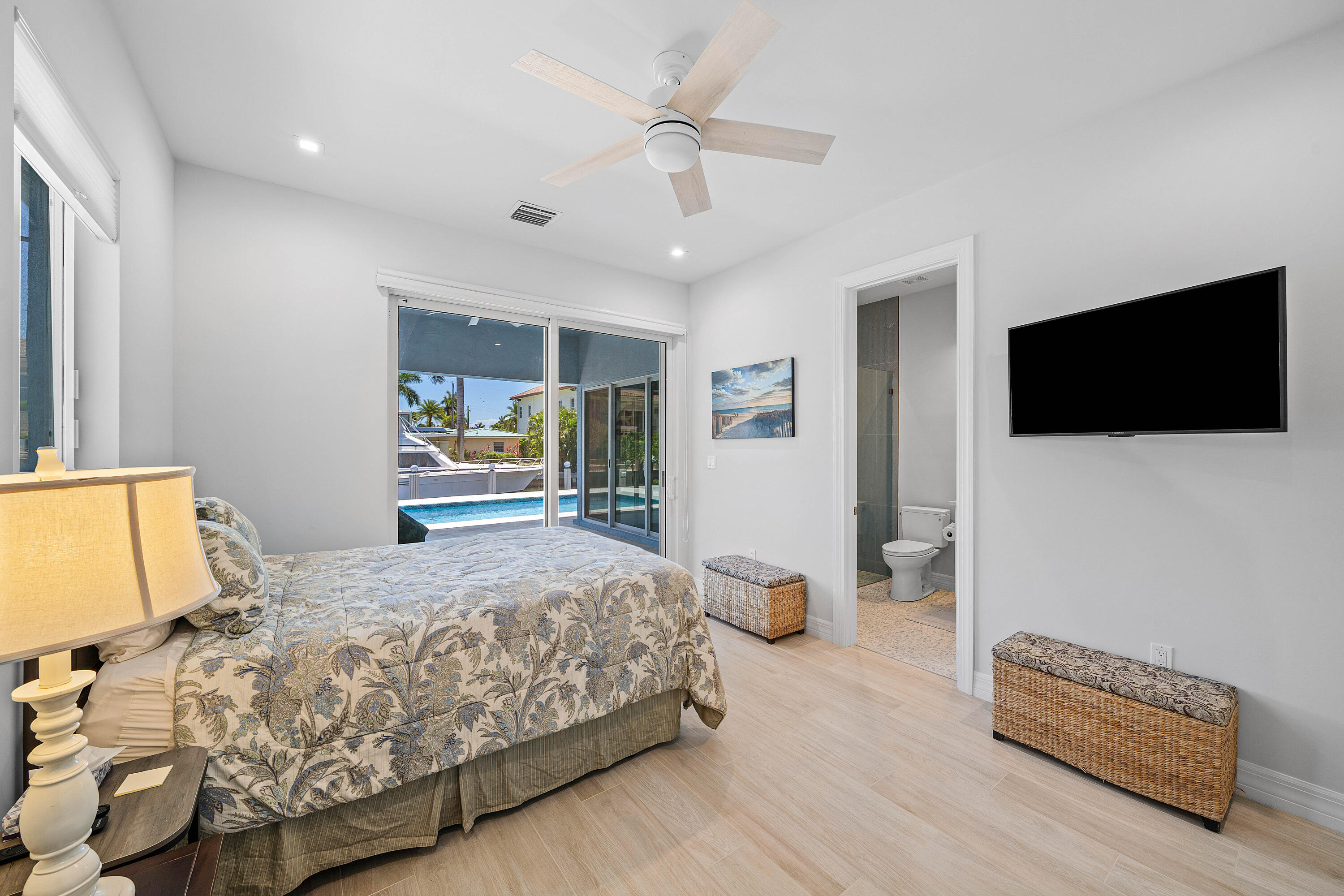 BOCA HARBOUR - Residential