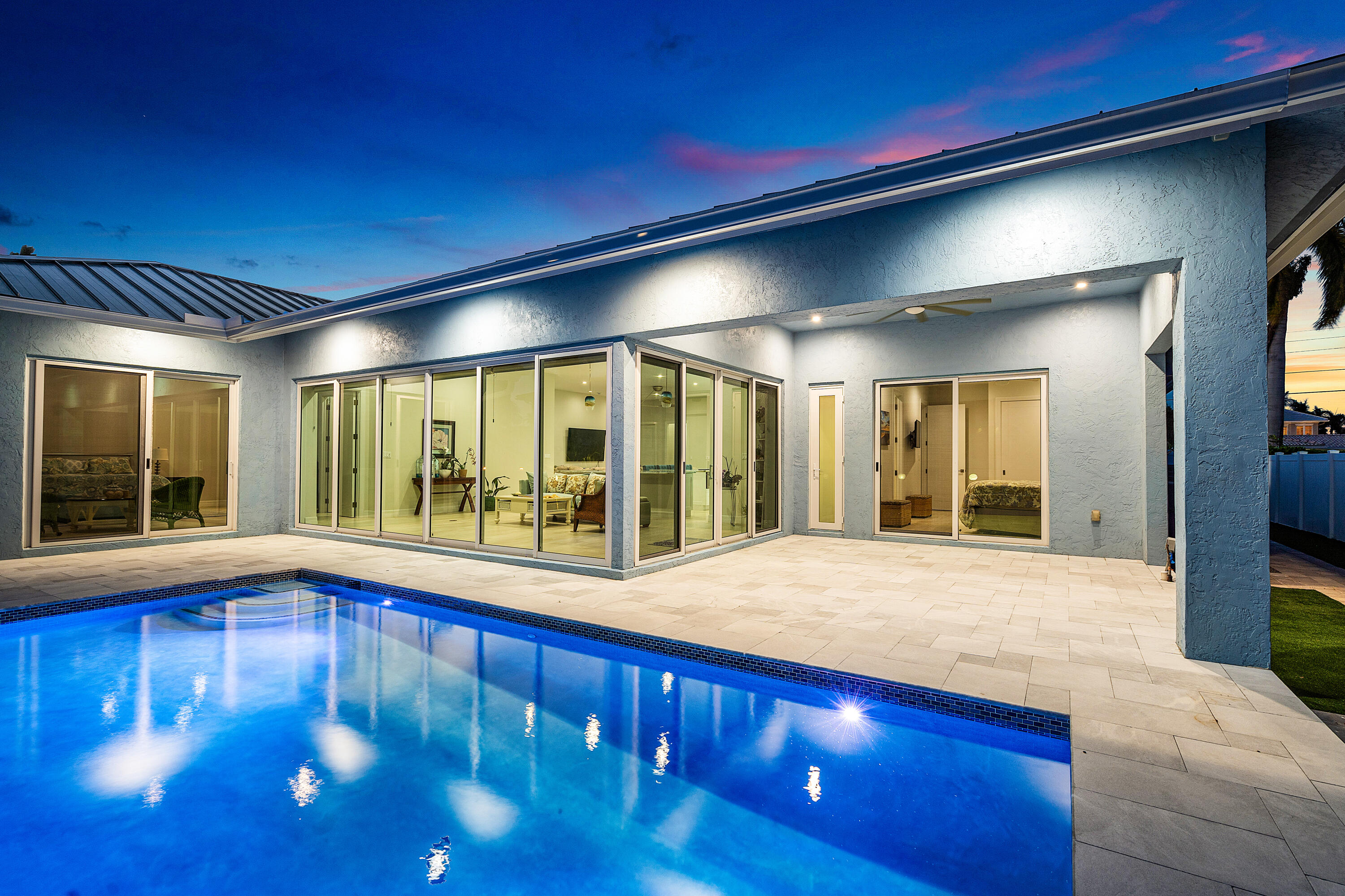 BOCA HARBOUR - Residential