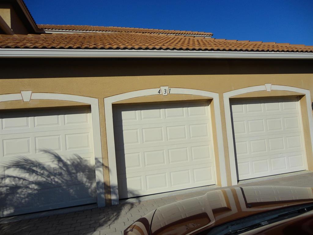 ST JAMES GOLF CLUB POD E PHASE II - Residential Lease