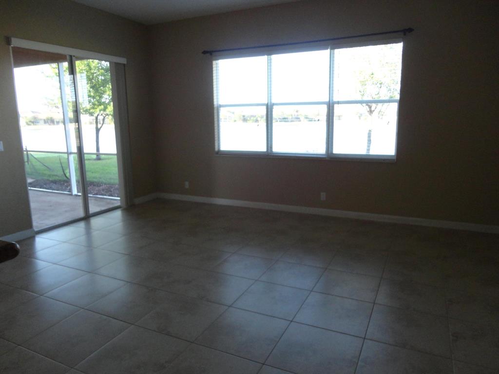 ST JAMES GOLF CLUB POD E PHASE II - Residential Lease