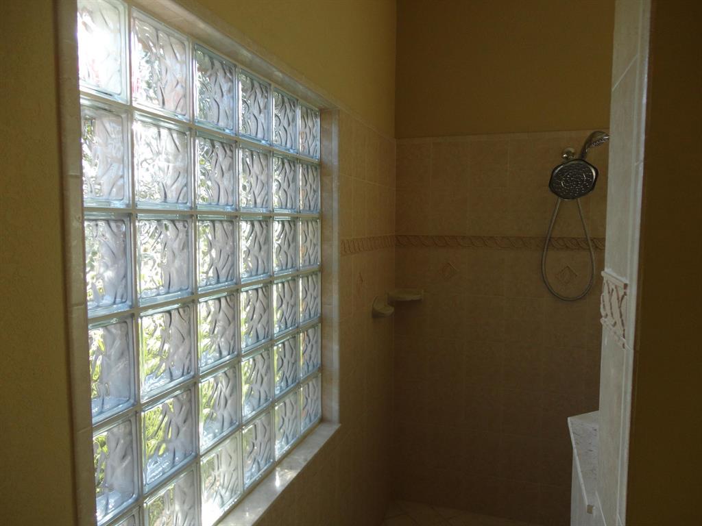 ST JAMES GOLF CLUB POD E PHASE II - Residential Lease