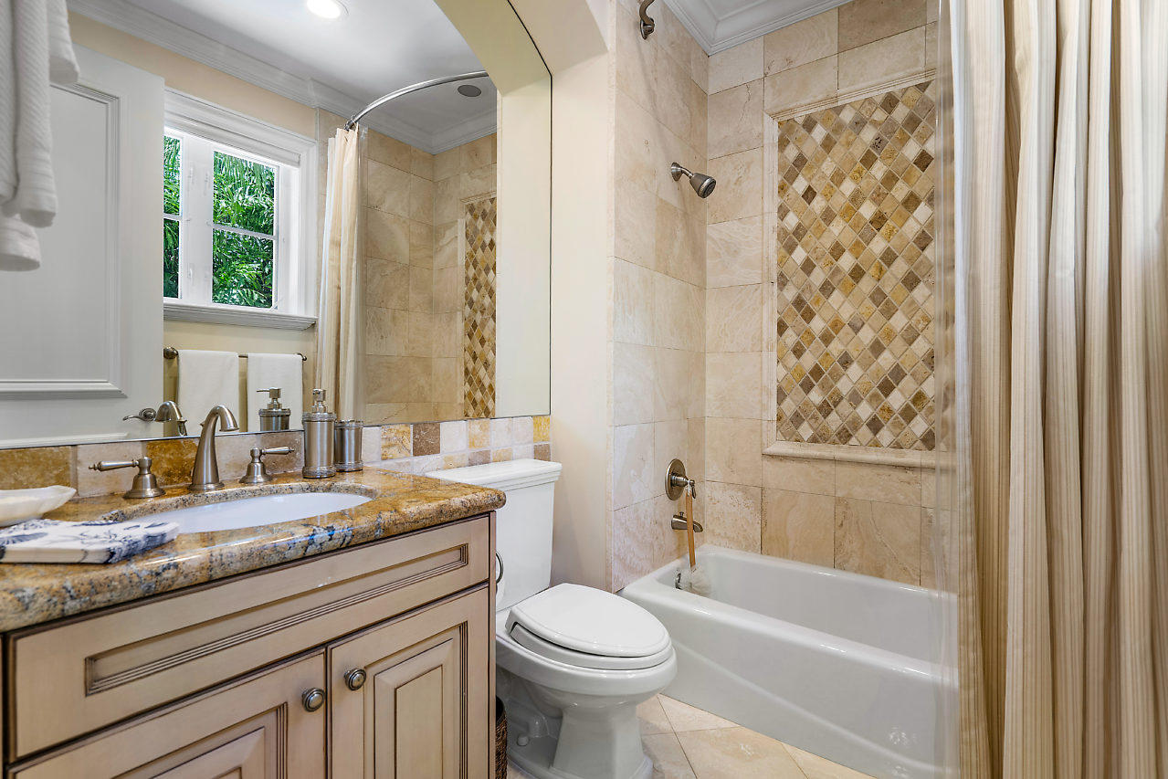 DELRAY ISLE - Residential