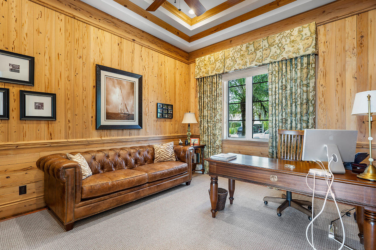 DELRAY ISLE - Residential