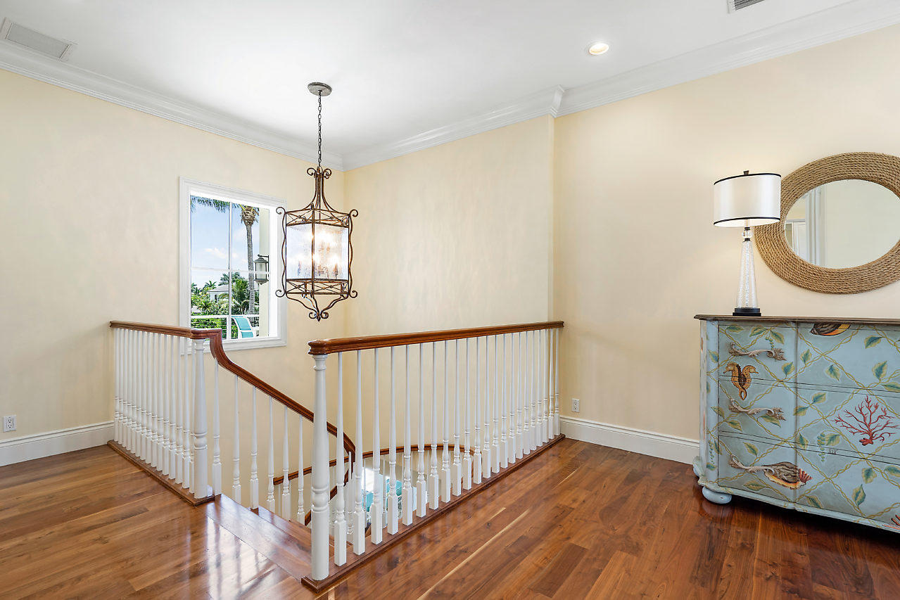 DELRAY ISLE - Residential