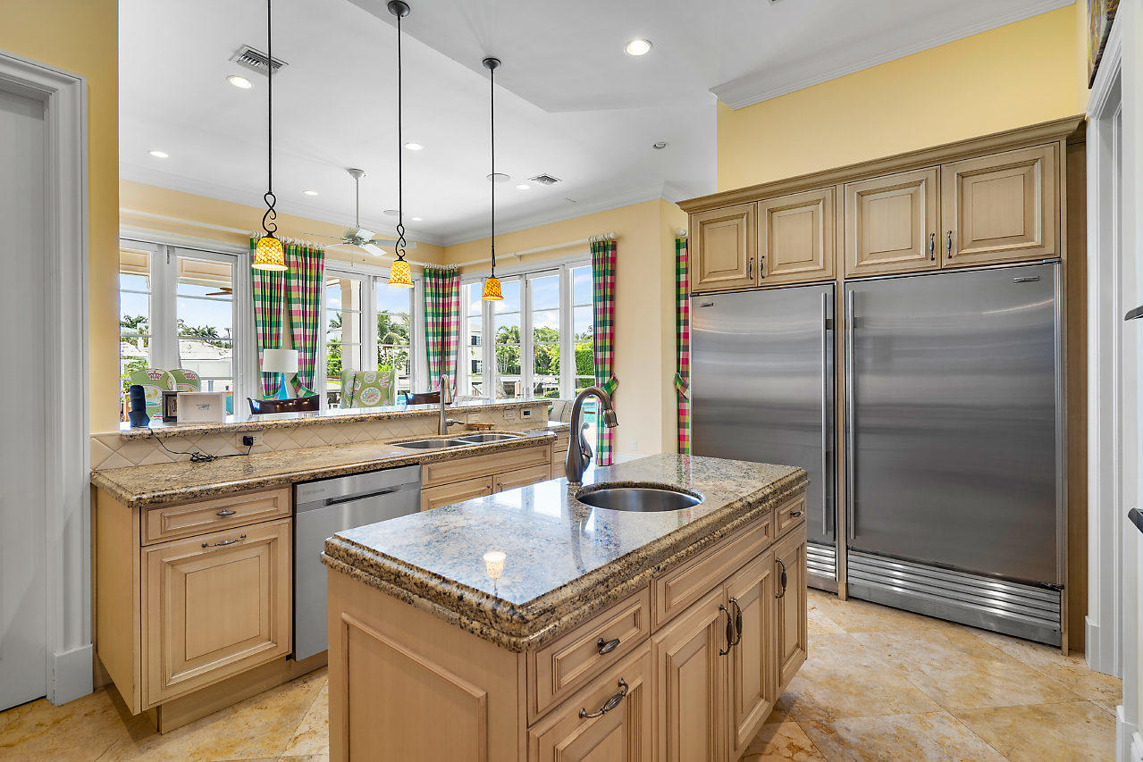 DELRAY ISLE - Residential