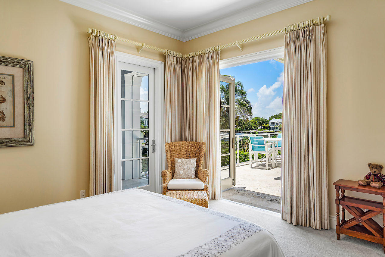 DELRAY ISLE - Residential