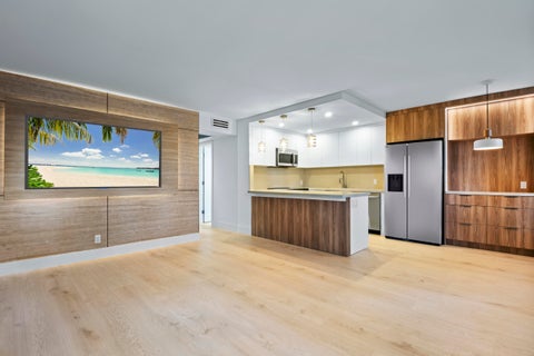 Tiny photo for 3076 Newport Drive #Q, Deerfield Beach, FL 33442 (MLS # B26089722)