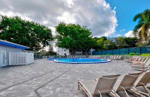 Tiny photo for 3076 Newport Drive #Q, Deerfield Beach, FL 33442 (MLS # B26089722)