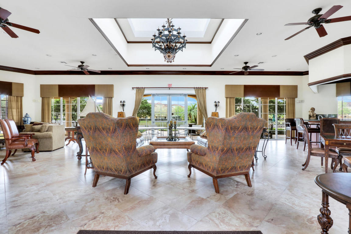 HARBOUR OAKS - Residential Lease