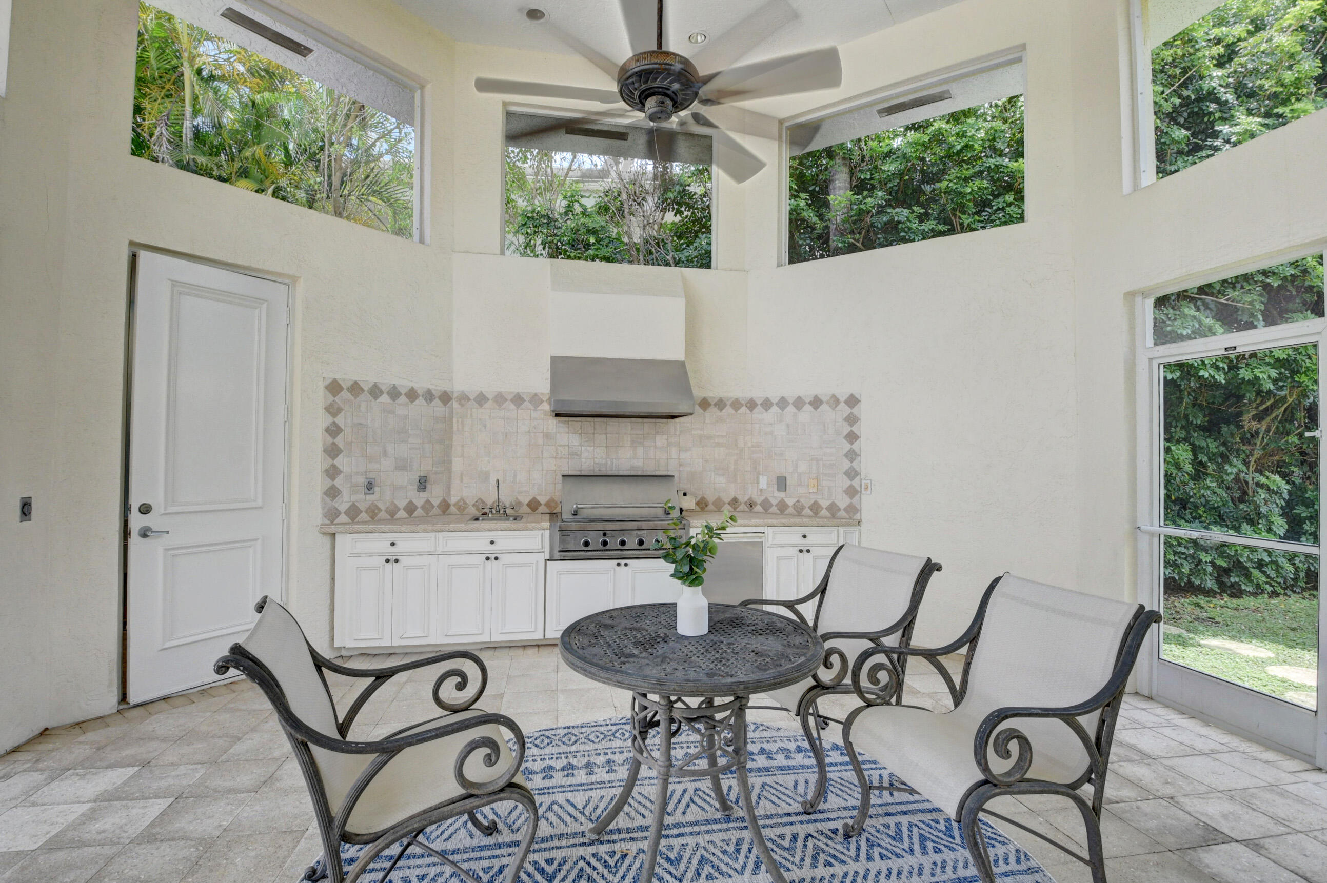 ST ANDREWS COUNTRY CLUB - Residential