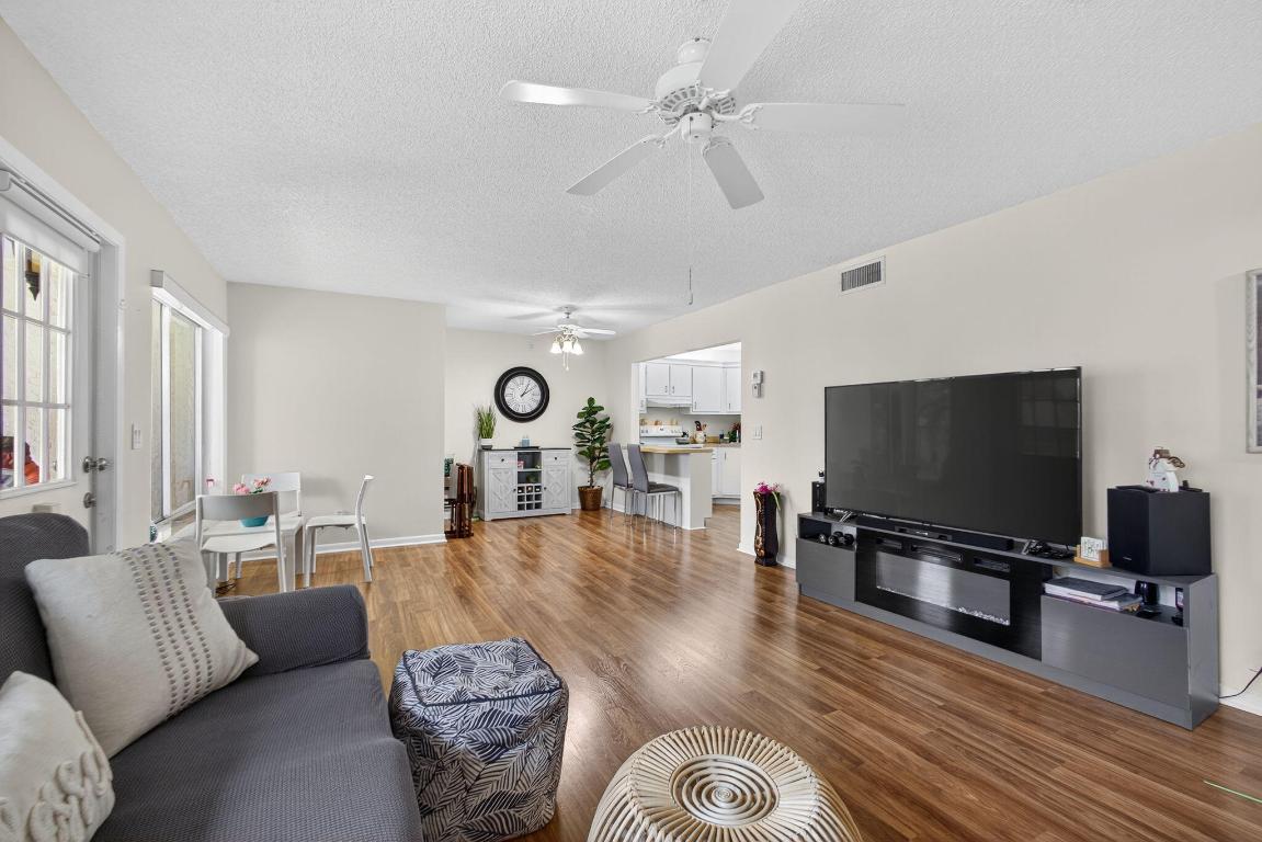 PINE RIDGE III CONDO - Residential