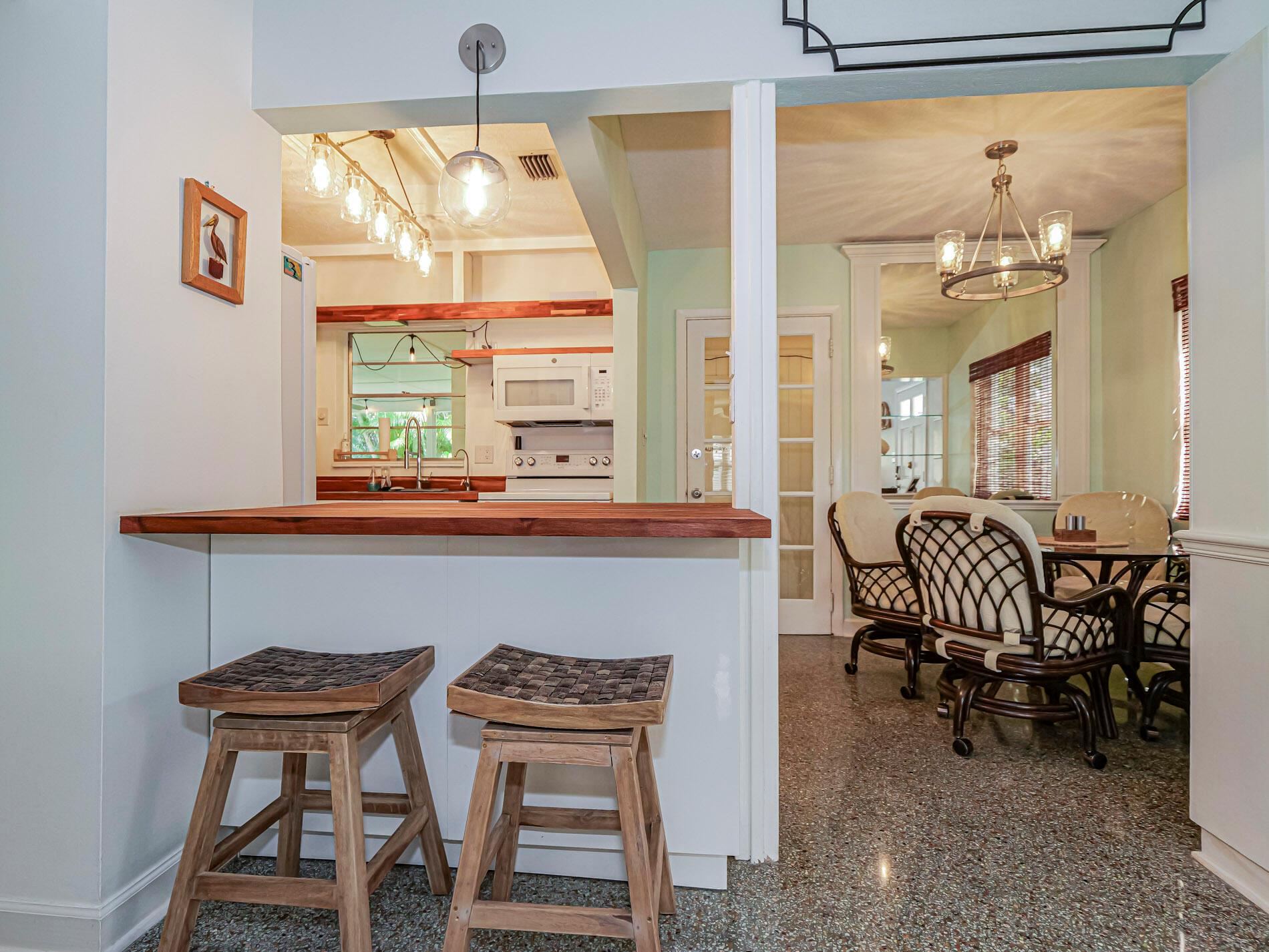 PINE-METTO PARK - Residential