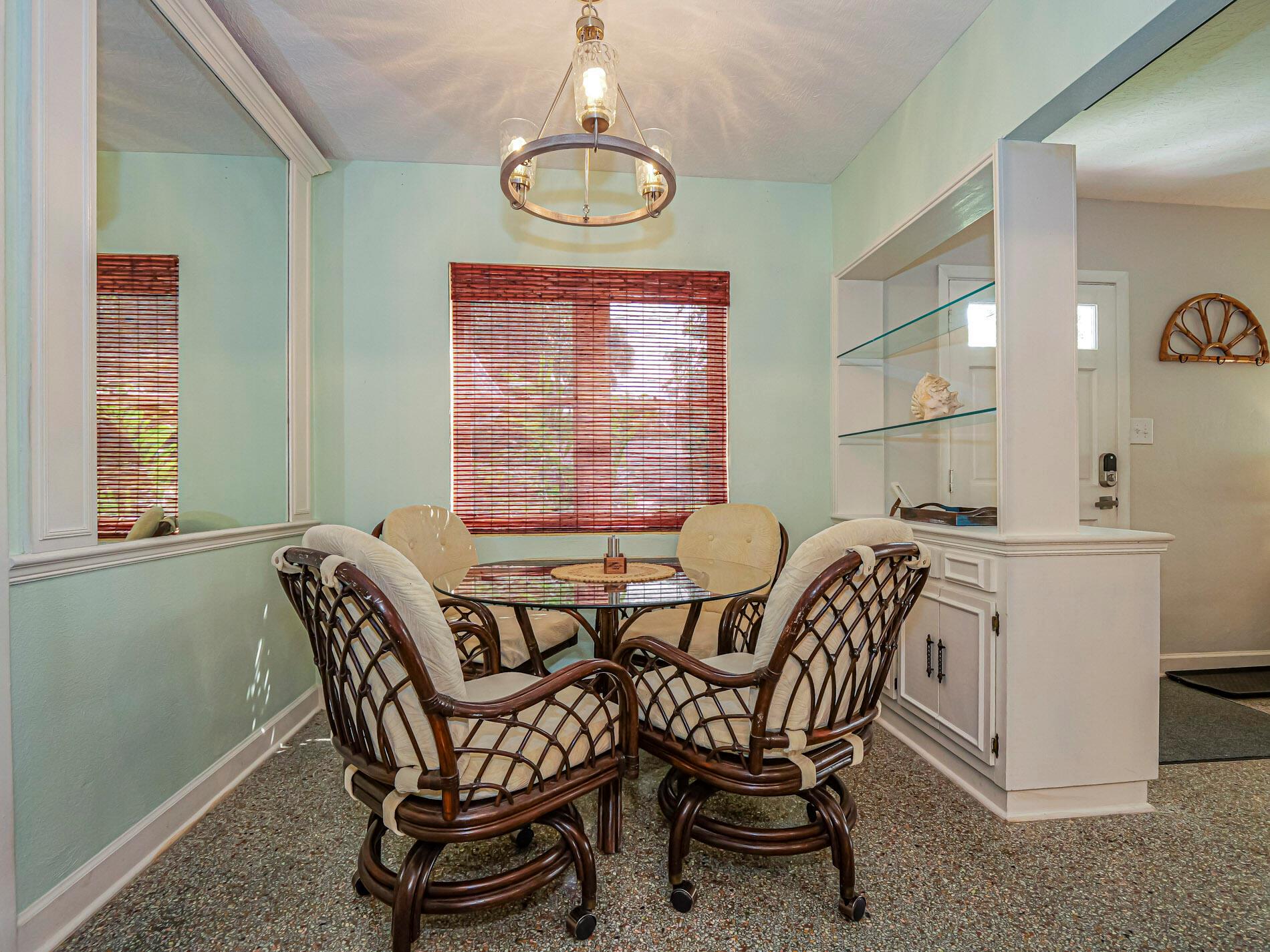 PINE-METTO PARK - Residential