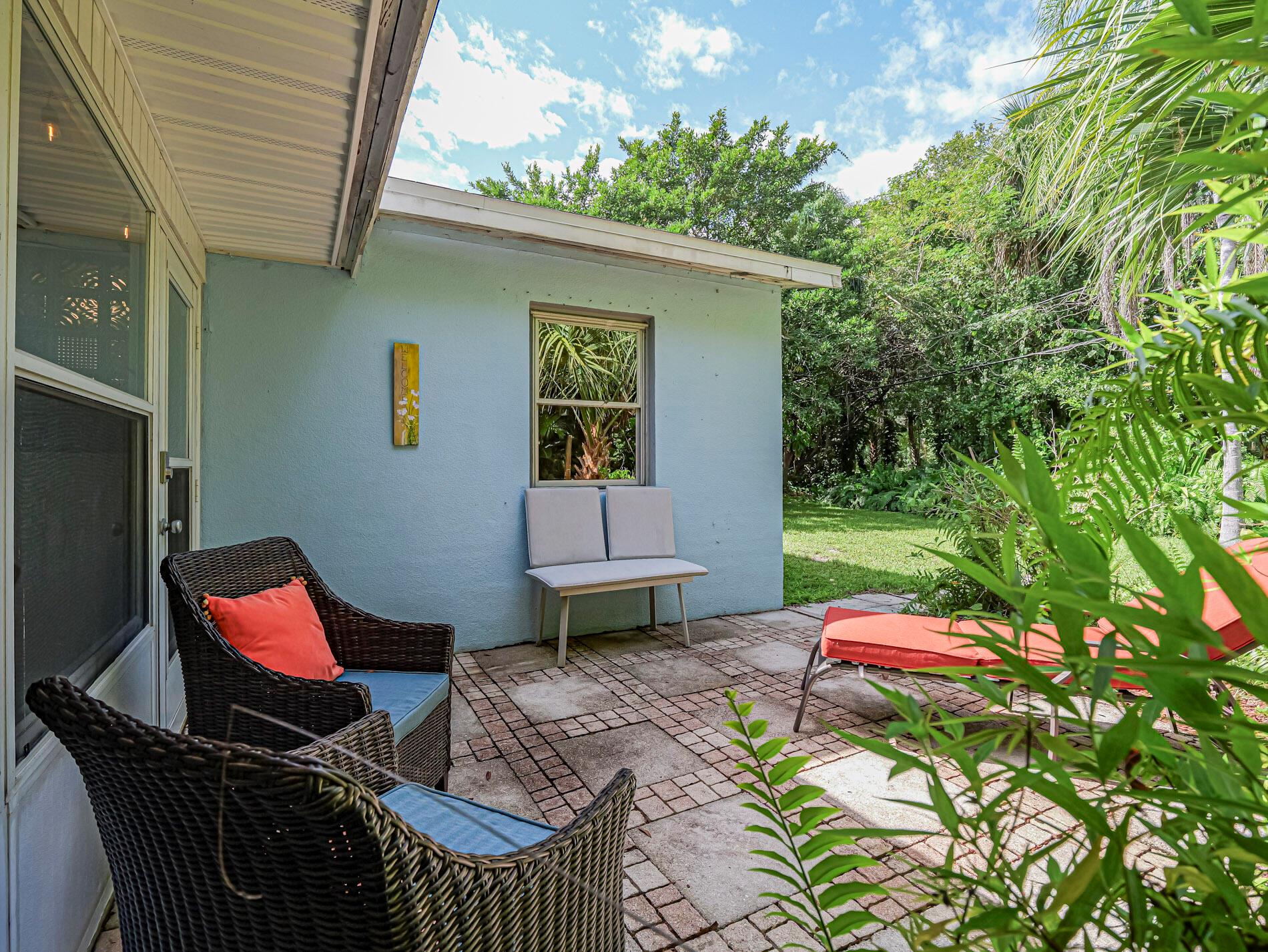 PINE-METTO PARK - Residential