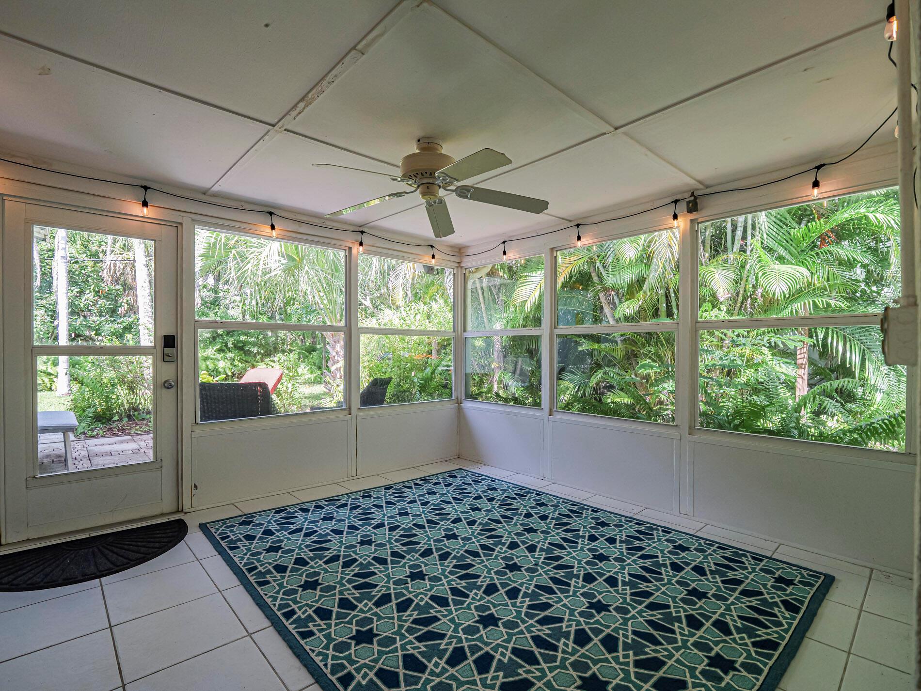 PINE-METTO PARK - Residential