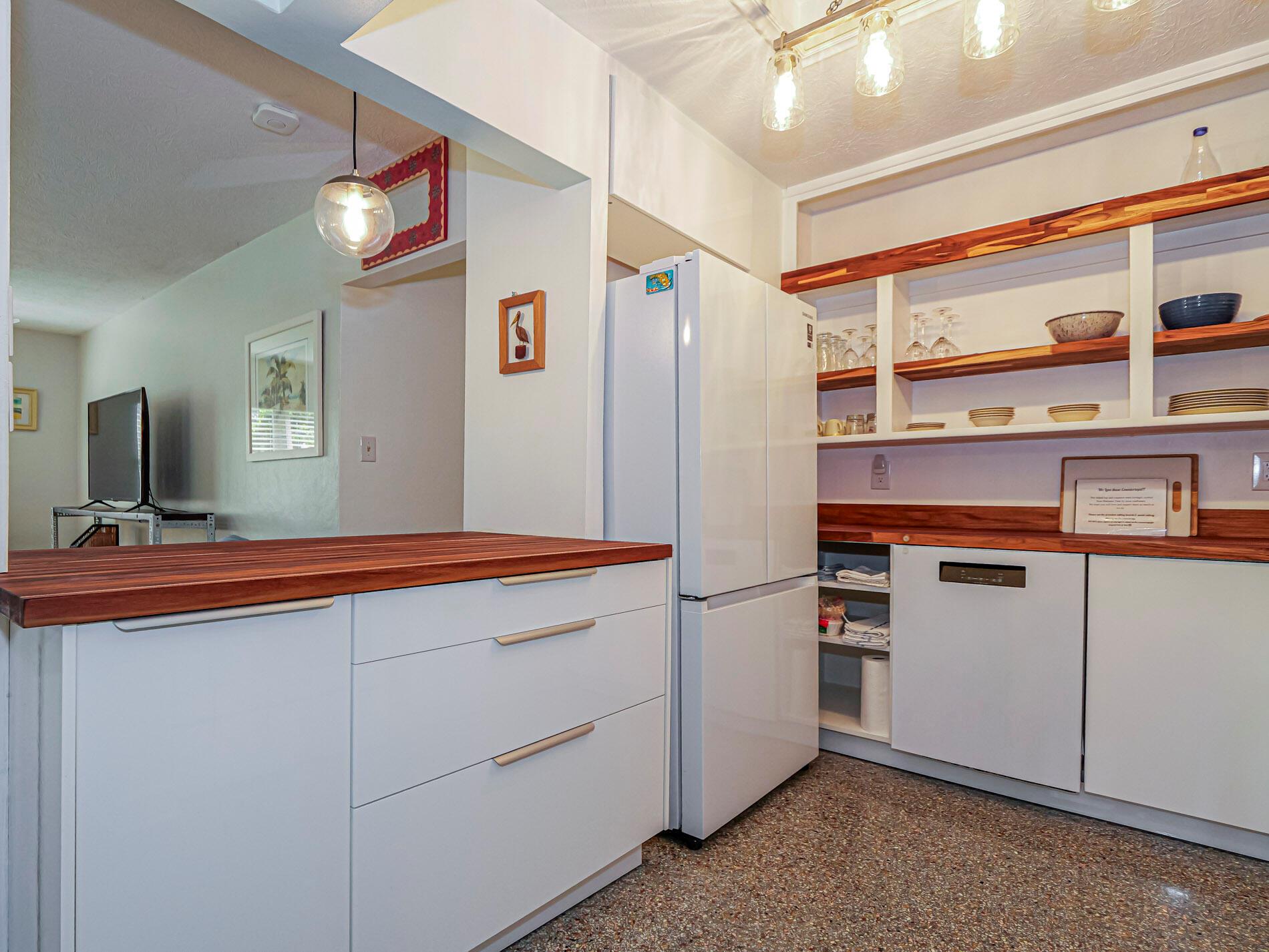 PINE-METTO PARK - Residential