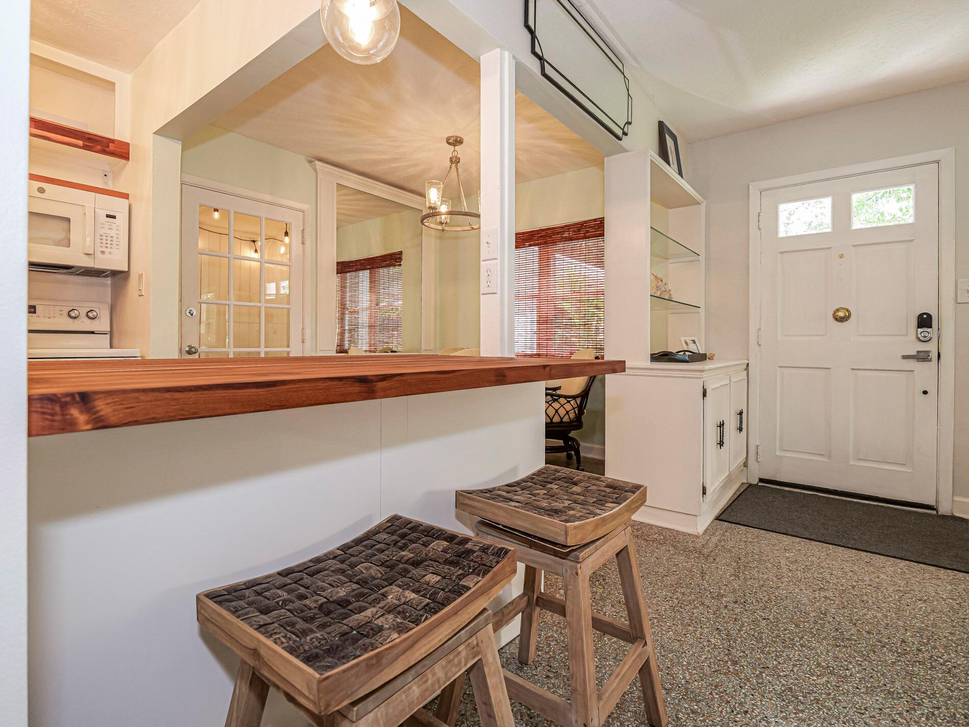 PINE-METTO PARK - Residential