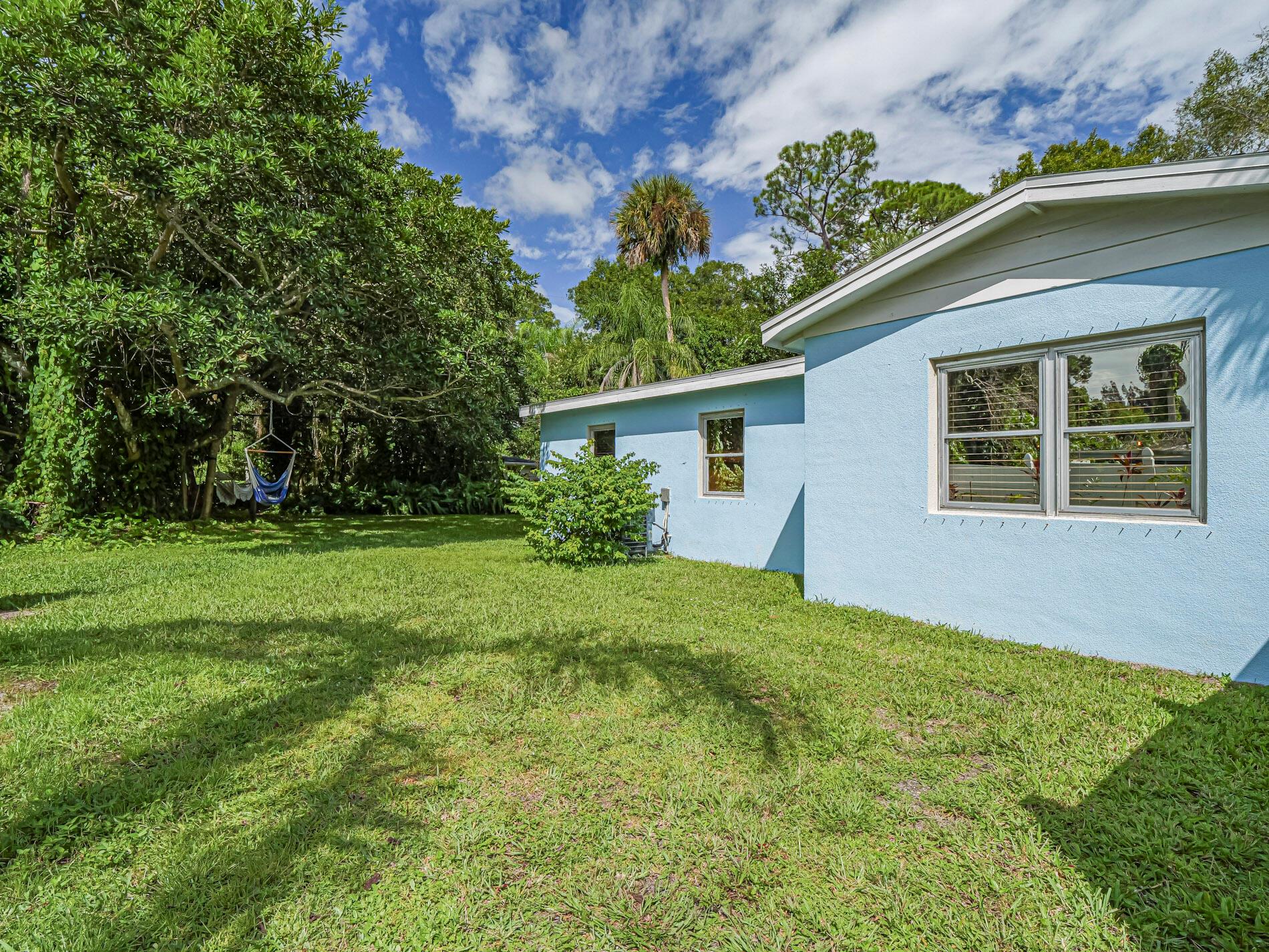 PINE-METTO PARK - Residential