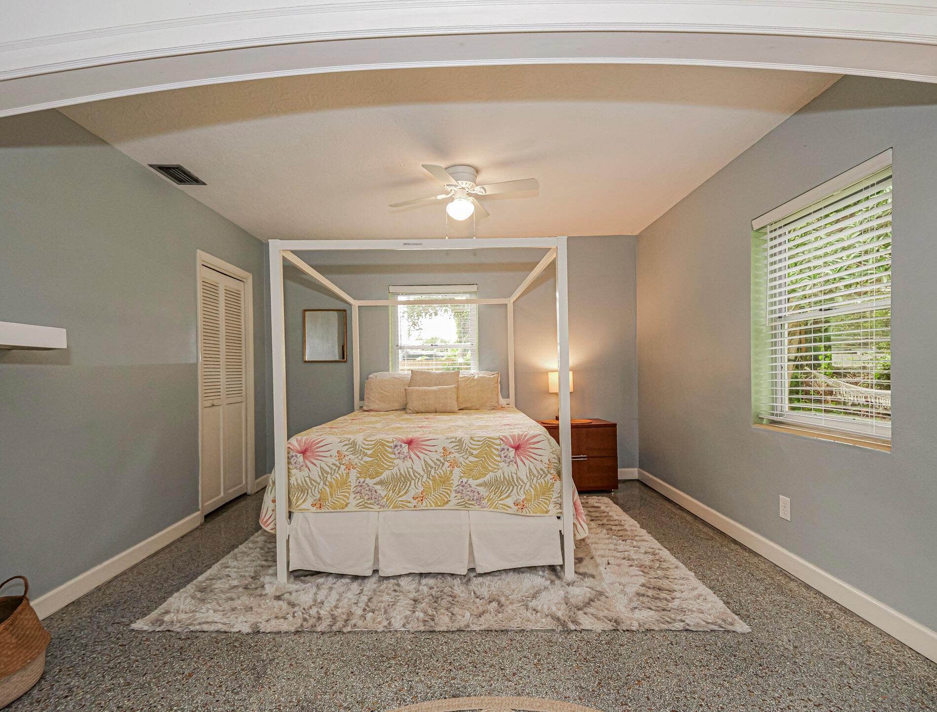 PINE-METTO PARK - Residential