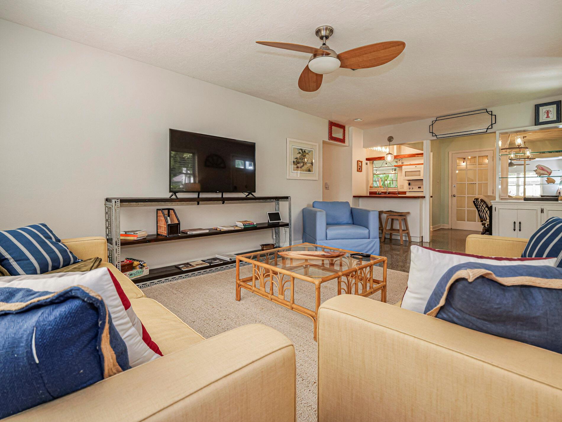 PINE-METTO PARK - Residential