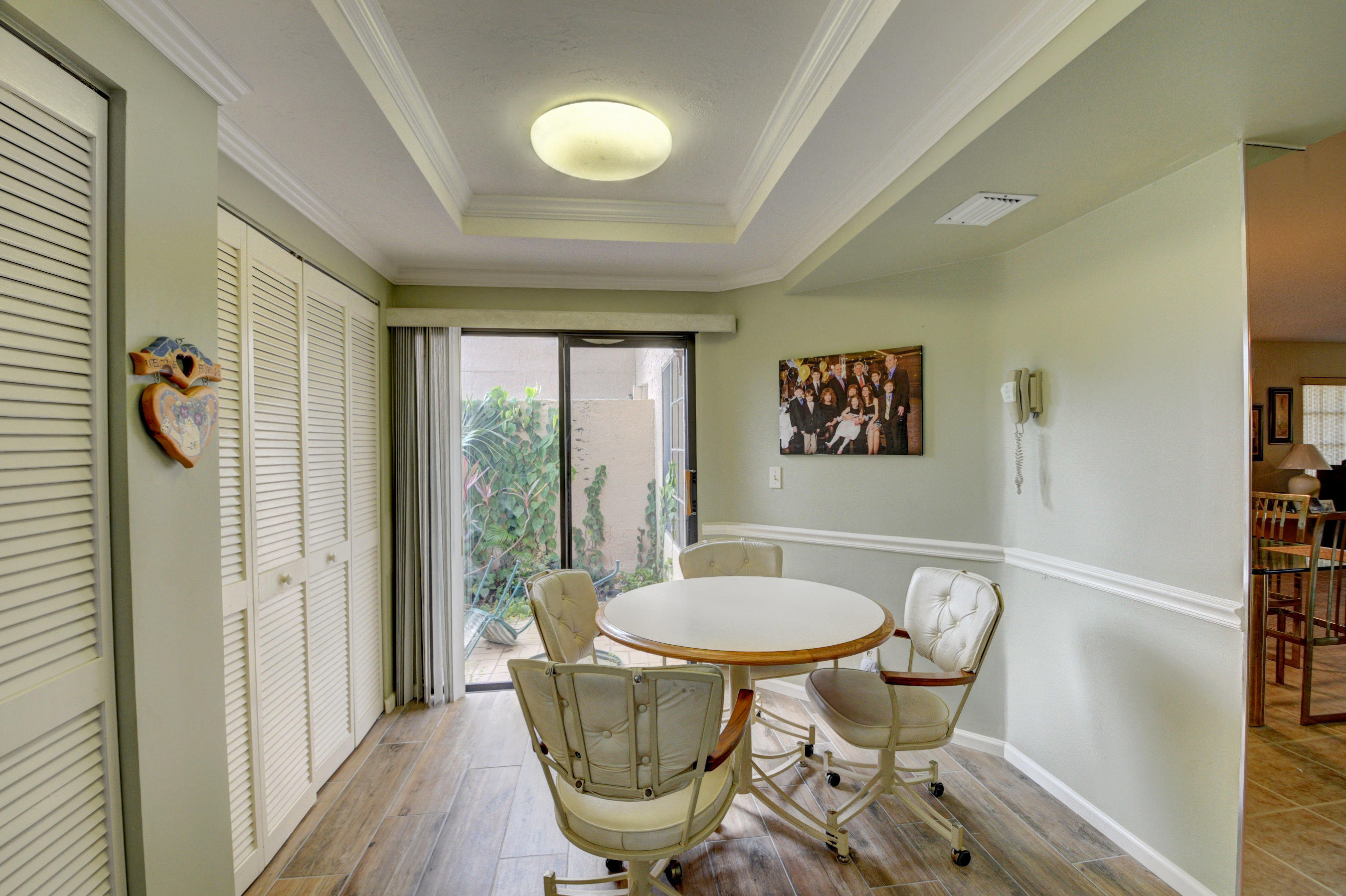 GLENEAGLES CONDO III - Residential Lease