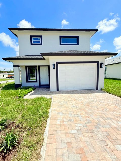 4356 Venus Avenue West Palm Beach FL 33406