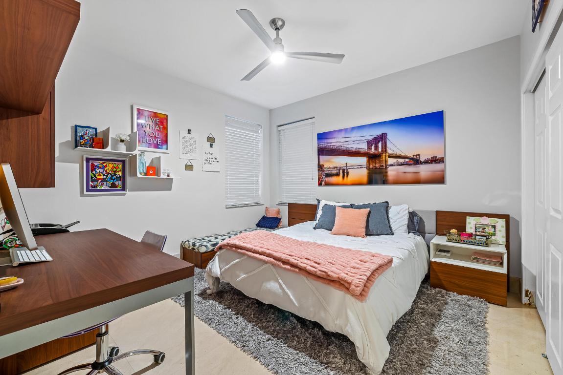 Harbor Pointe - Residential