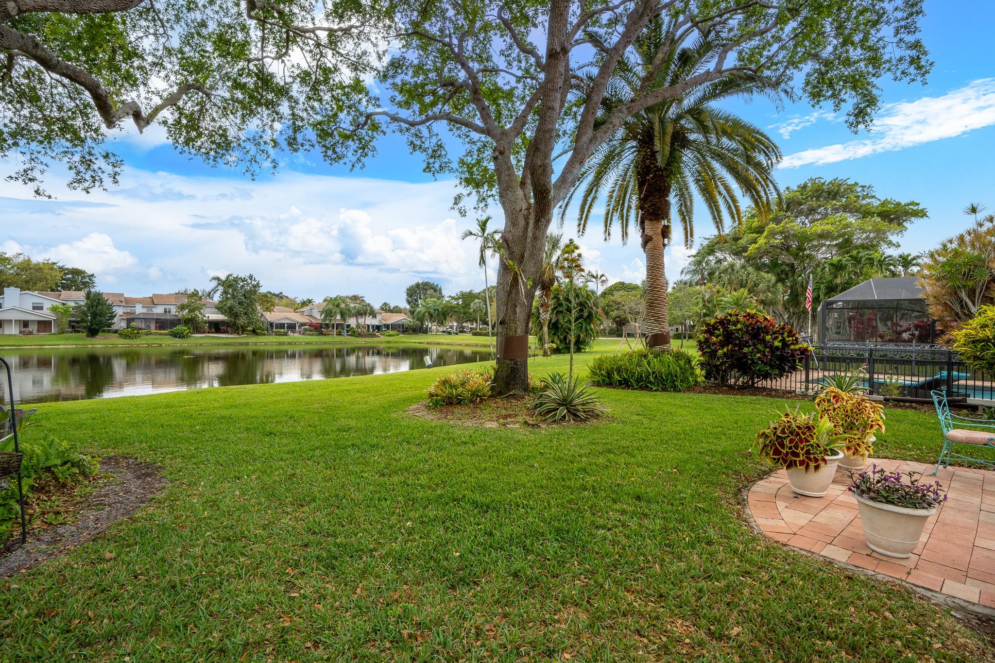 3326 Deer Creek Lake Shore Dr