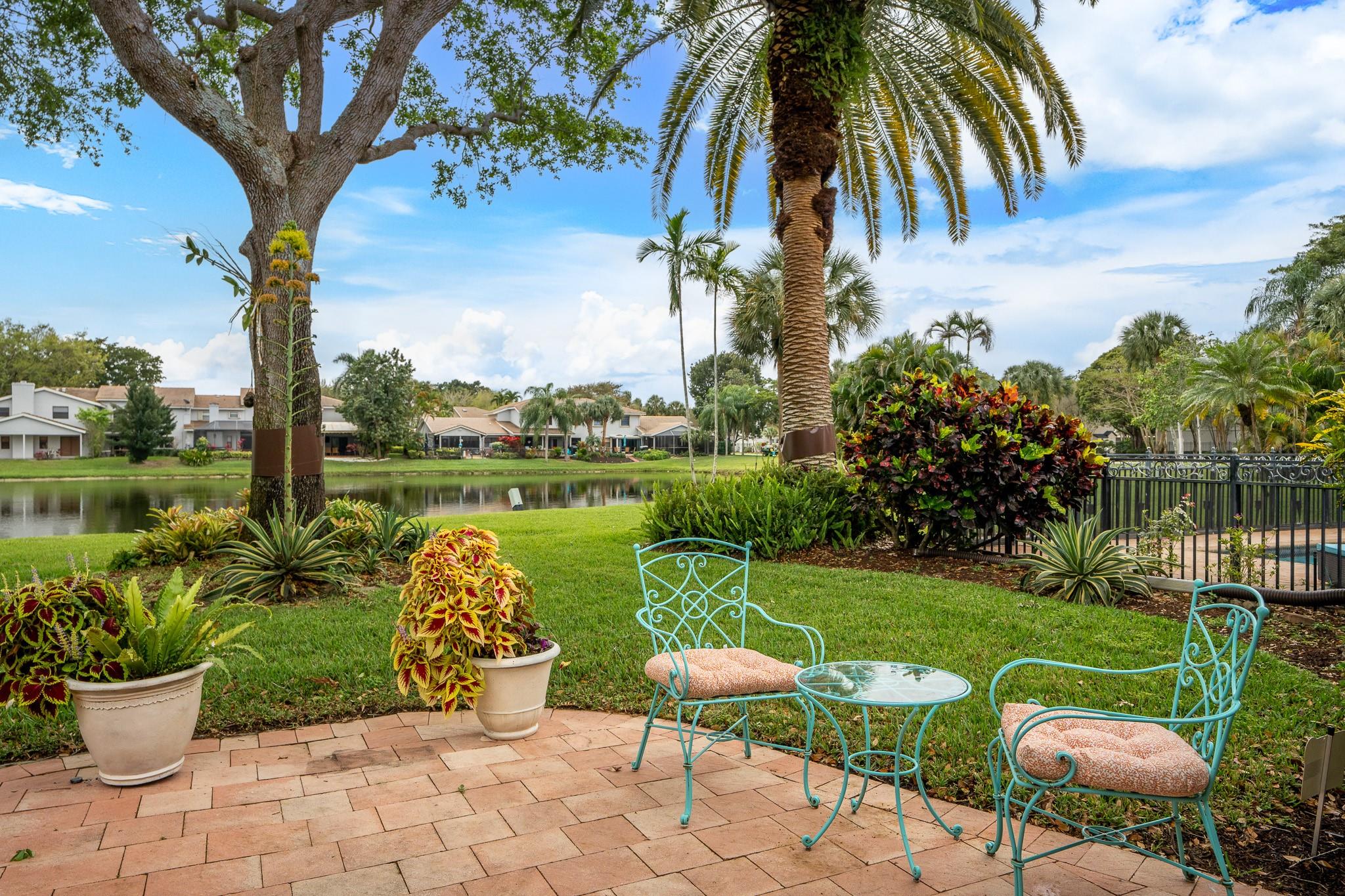3326 Deer Creek Lake Shore Dr