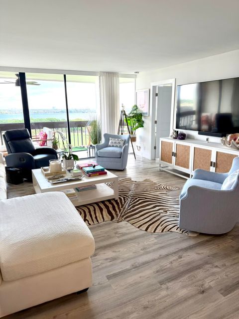 2000 Presidential Way 1403 West Palm Beach FL 33401