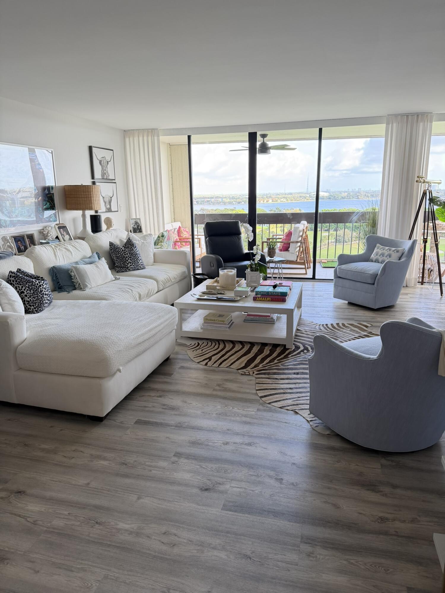 LANDS OF THE PRESIDENT CONDO 2 , - Residential