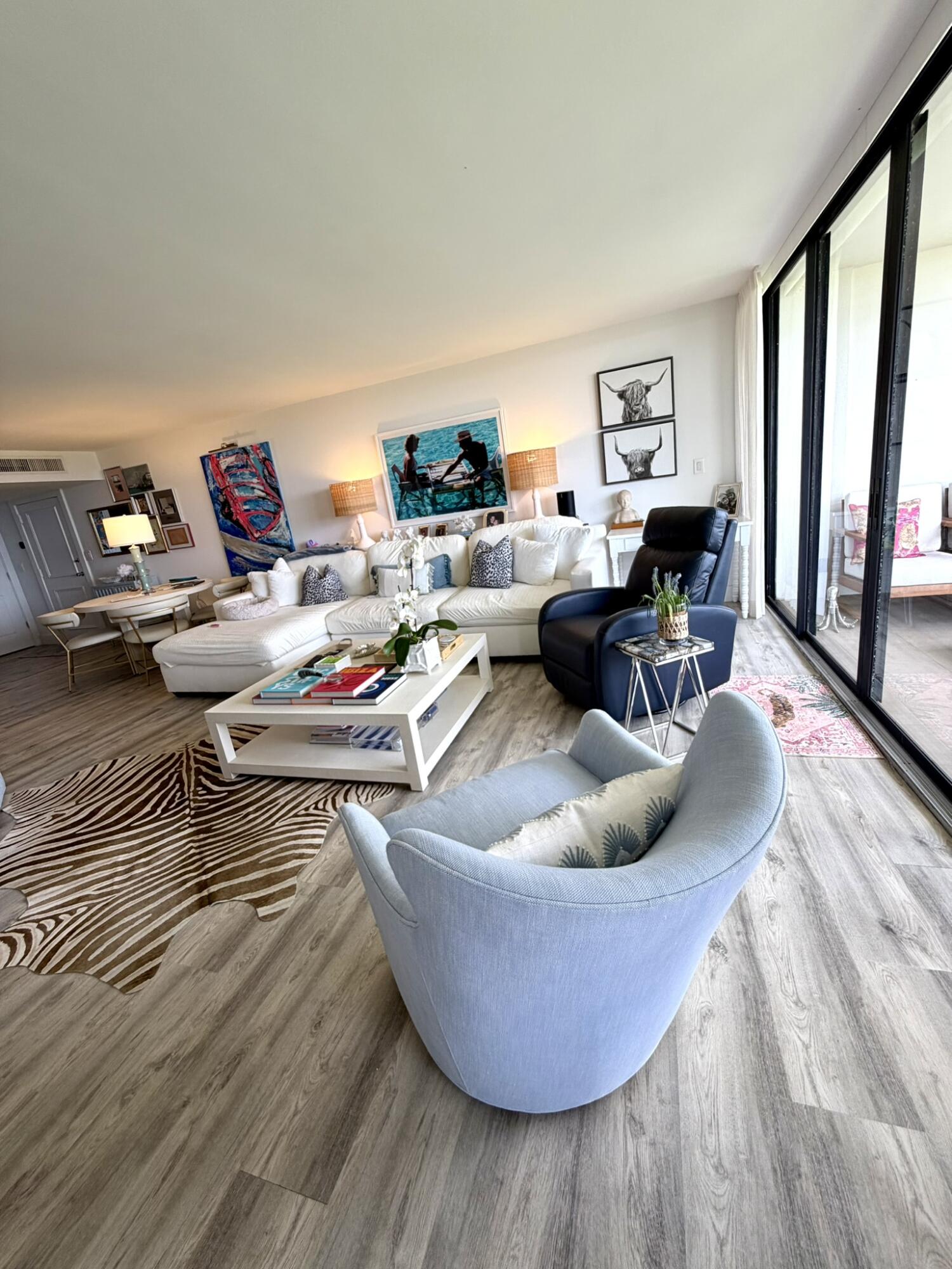 LANDS OF THE PRESIDENT CONDO 2 , - Residential