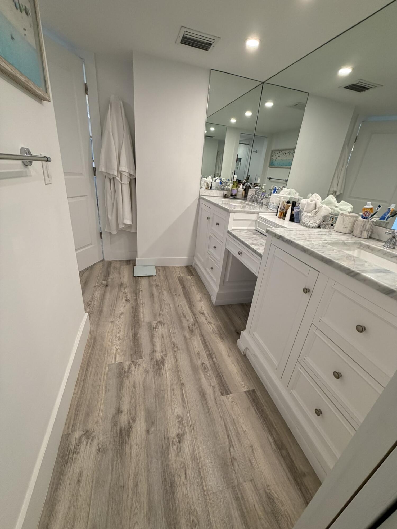 LANDS OF THE PRESIDENT CONDO 2 , - Residential