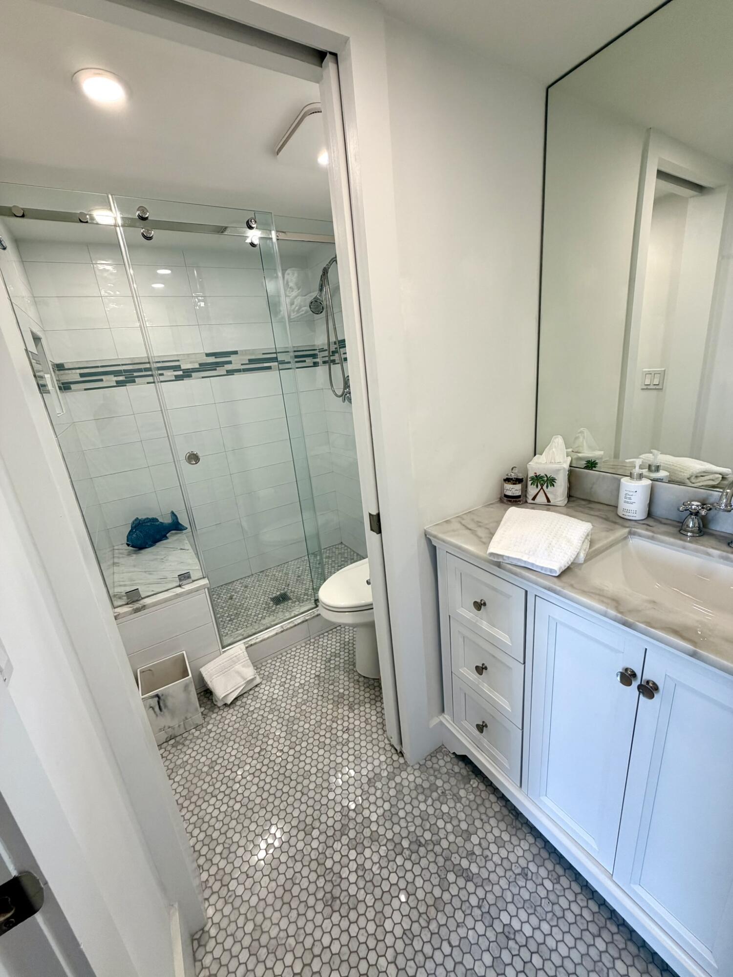 LANDS OF THE PRESIDENT CONDO 2 , - Residential