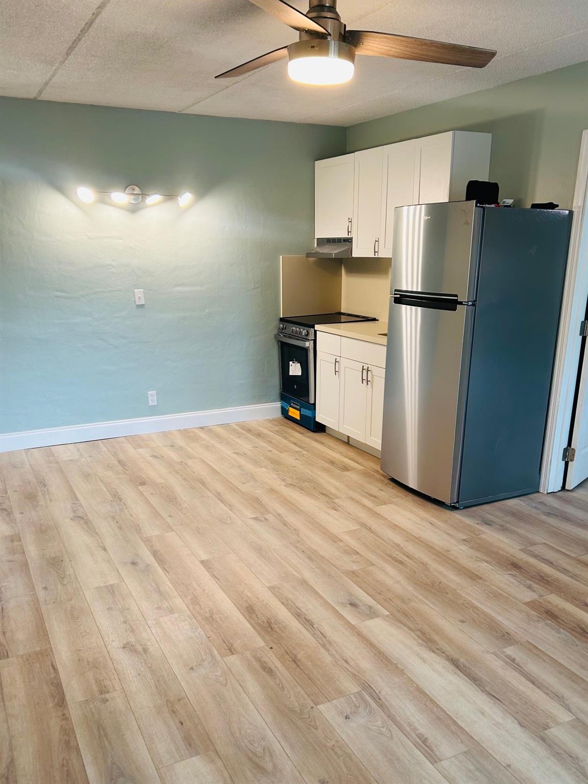 CANAL GROVES - Residential