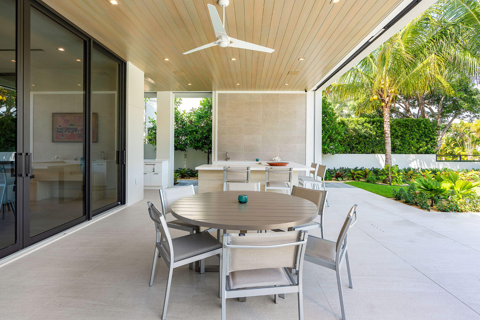 ROYAL PALM YACHT & COUNTR - Residential