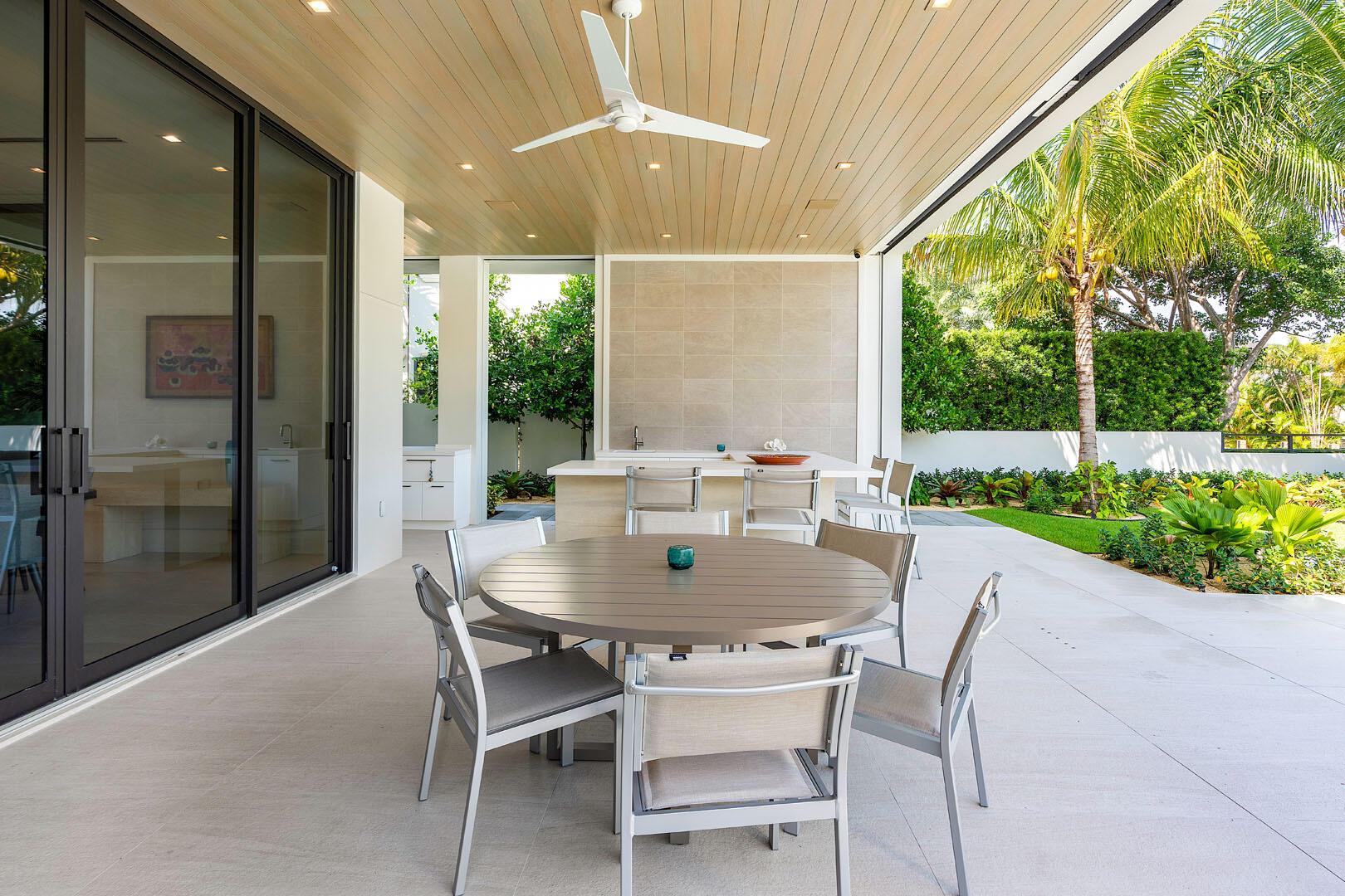 ROYAL PALM YACHT & COUNTR - Residential