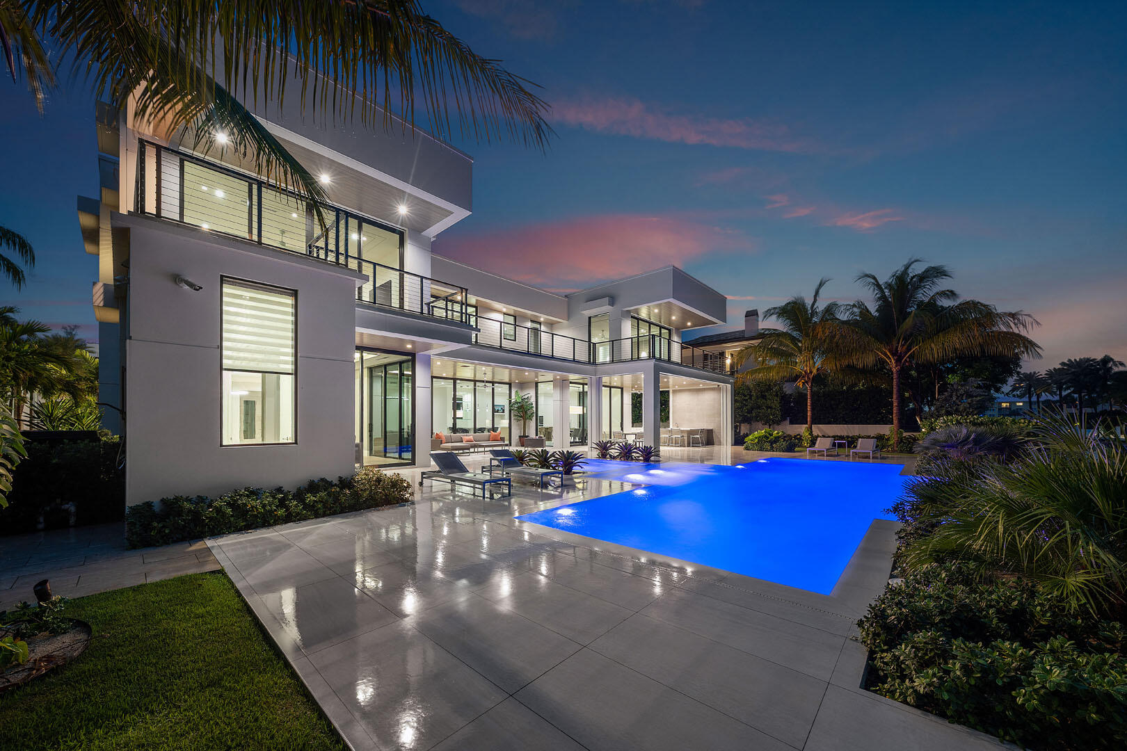 ROYAL PALM YACHT & COUNTR - Residential