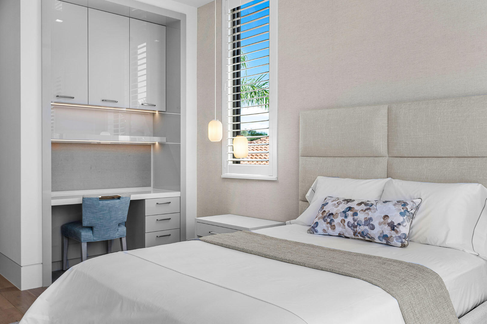 ROYAL PALM YACHT & COUNTR - Residential