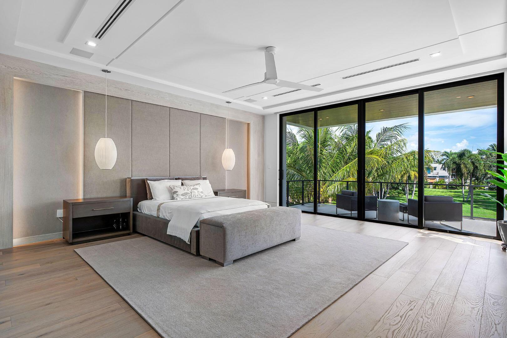 ROYAL PALM YACHT & COUNTR - Residential