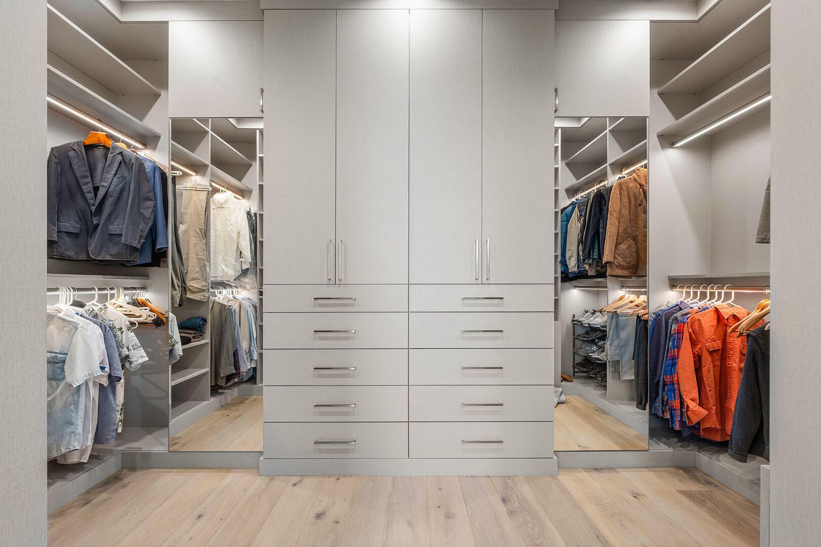 ROYAL PALM YACHT & COUNTR - Residential