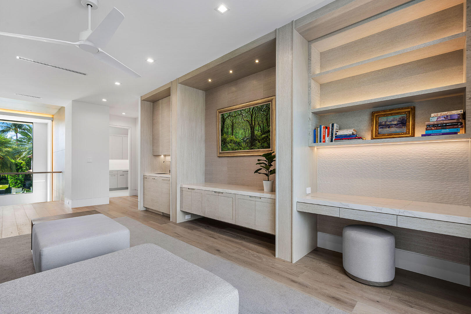 ROYAL PALM YACHT & COUNTR - Residential