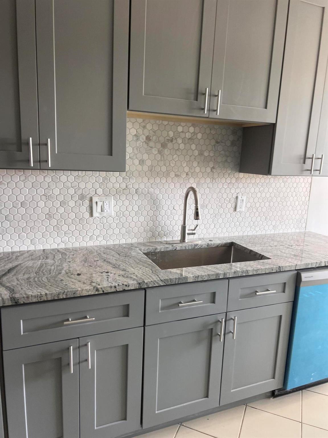 1051 Orange Terrace 203