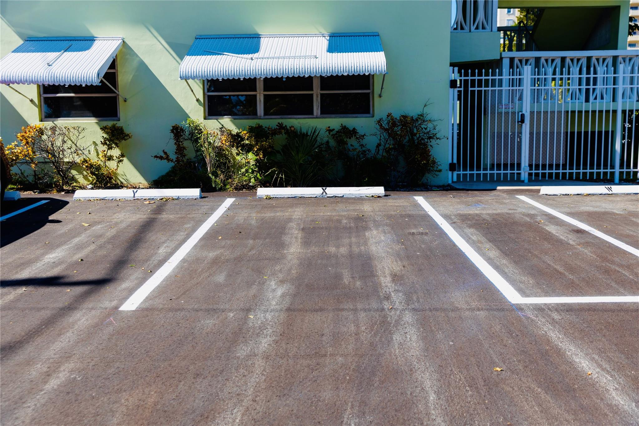 Gateway Arms Condo - Residential