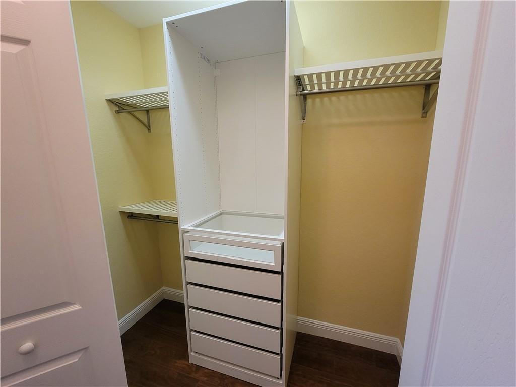 HARBOUR ISLAND - Residential