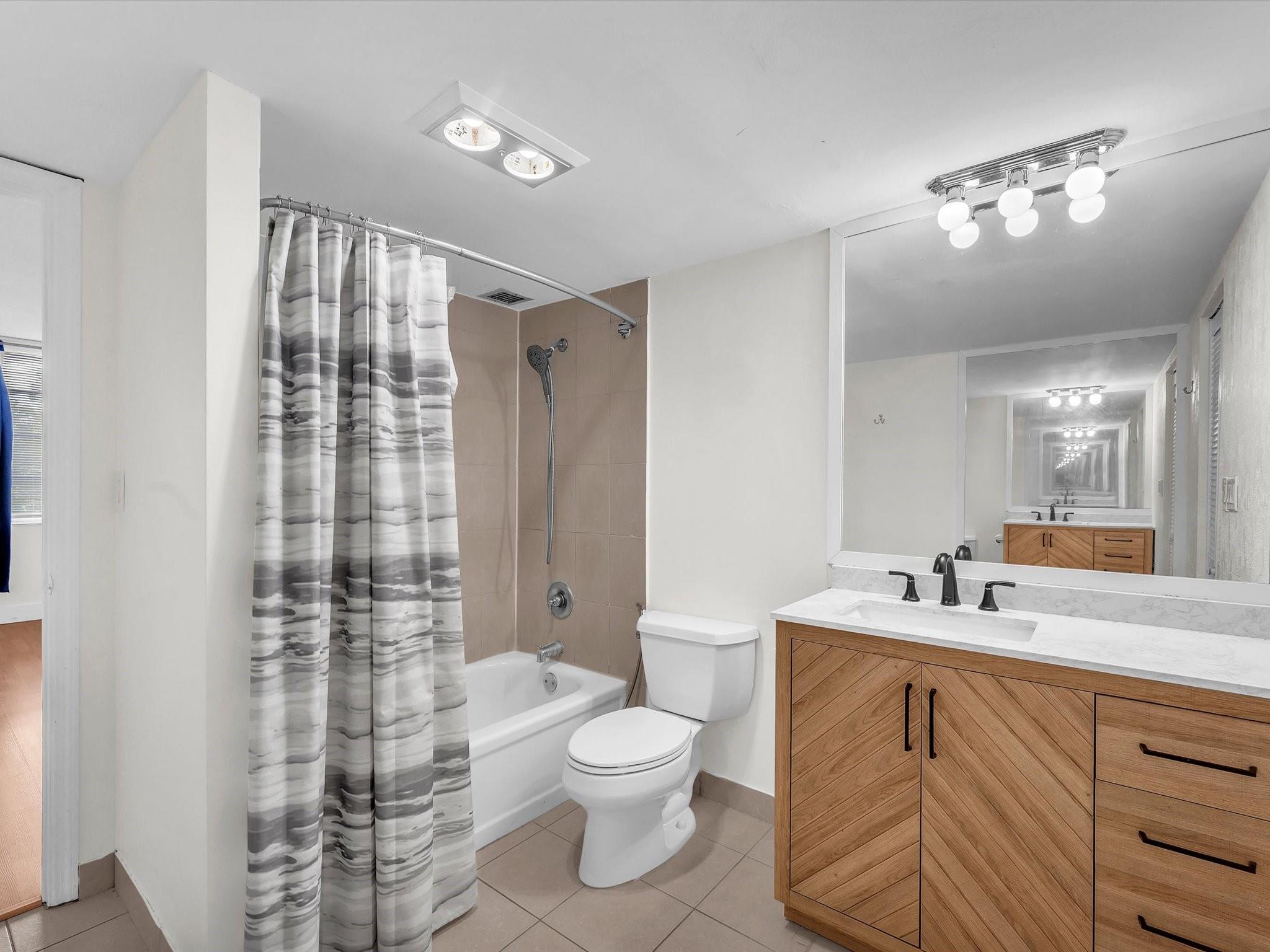 ENVIRON I CONDO 9 - Residential Lease