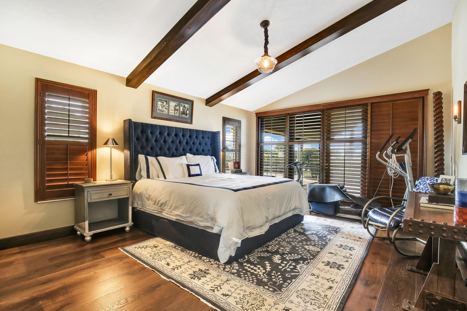 SADDLE TRAIL PARK OF WELLINGTON - Residential