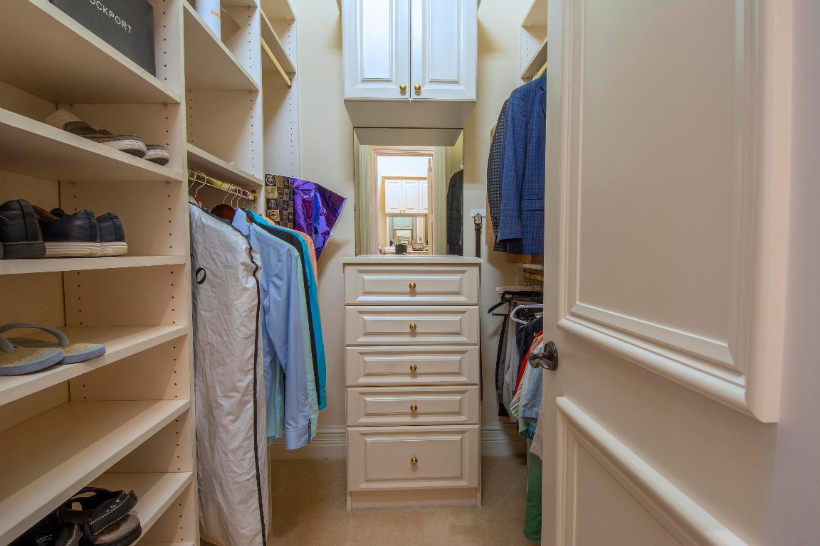 TESORO PLAT NO 4 - Residential Lease