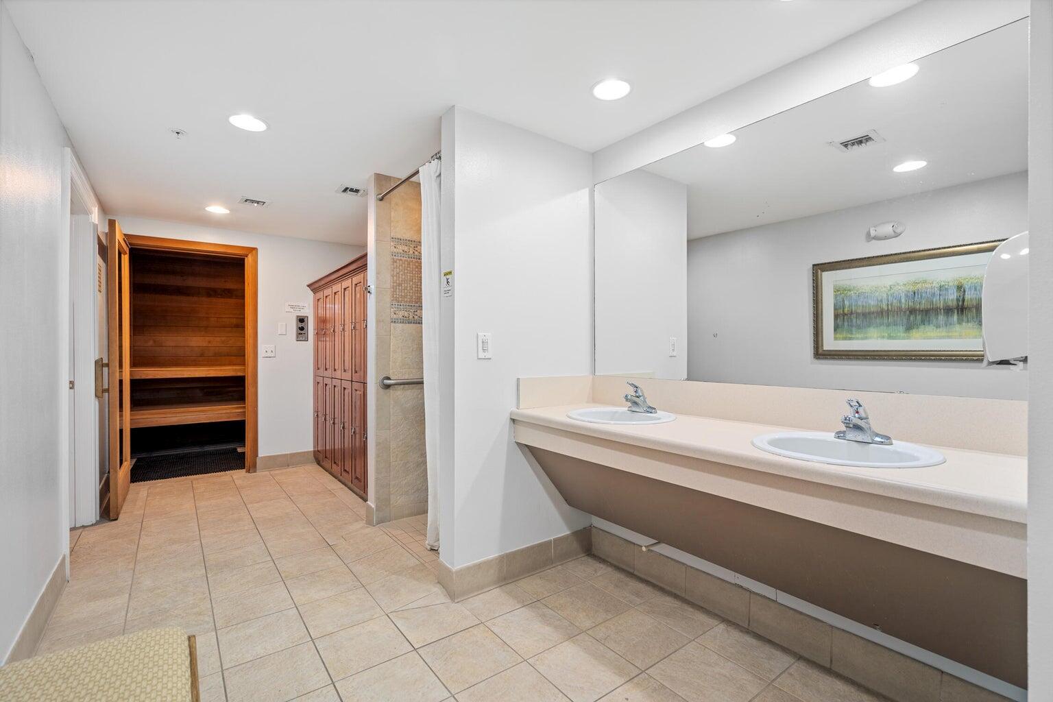PINEAPPLE GROVE VILLAGE C - Residential Lease